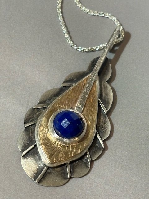 Fan Your Feathers Necklace - Arete Adorned