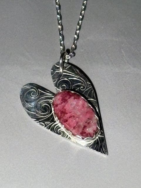 Heart Full of Love Necklace - Arete Adorned