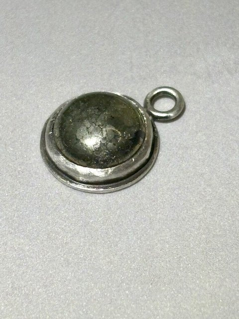 Abundance Charm - Arete Adorned