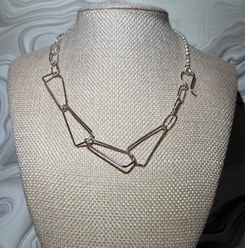 Fortitude Necklace - Arete Adorned