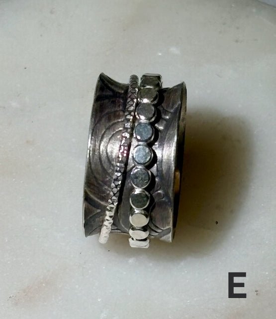 Fully Present Spinning Ring - Arete Adorned