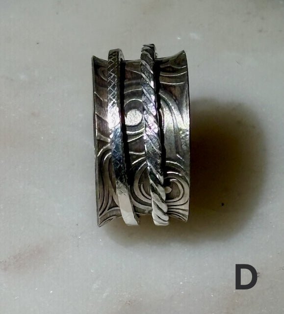 Fully Present Spinning Ring - Arete Adorned
