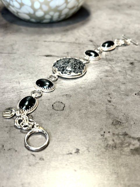 Grounded Bracelet - Arete Adorned