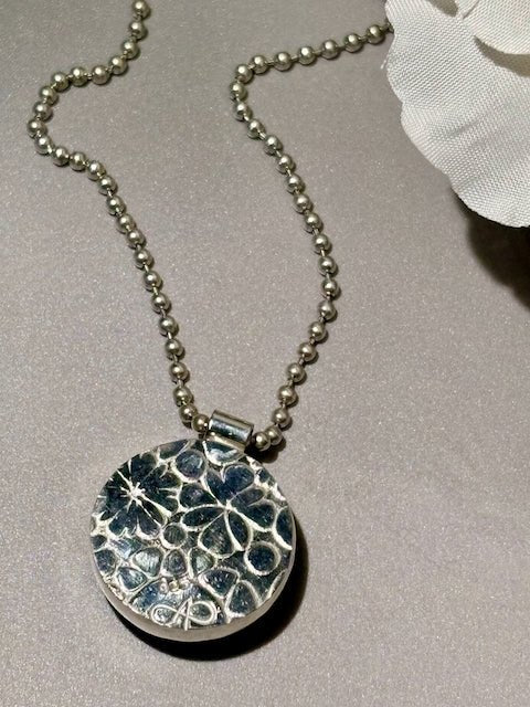 Overview Pendant - Arete Adorned