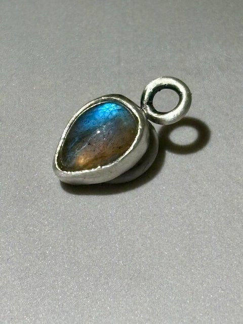 Transformation Charm - Arete Adorned