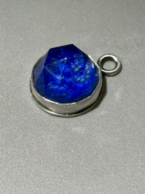 Truth Charm - Arete Adorned